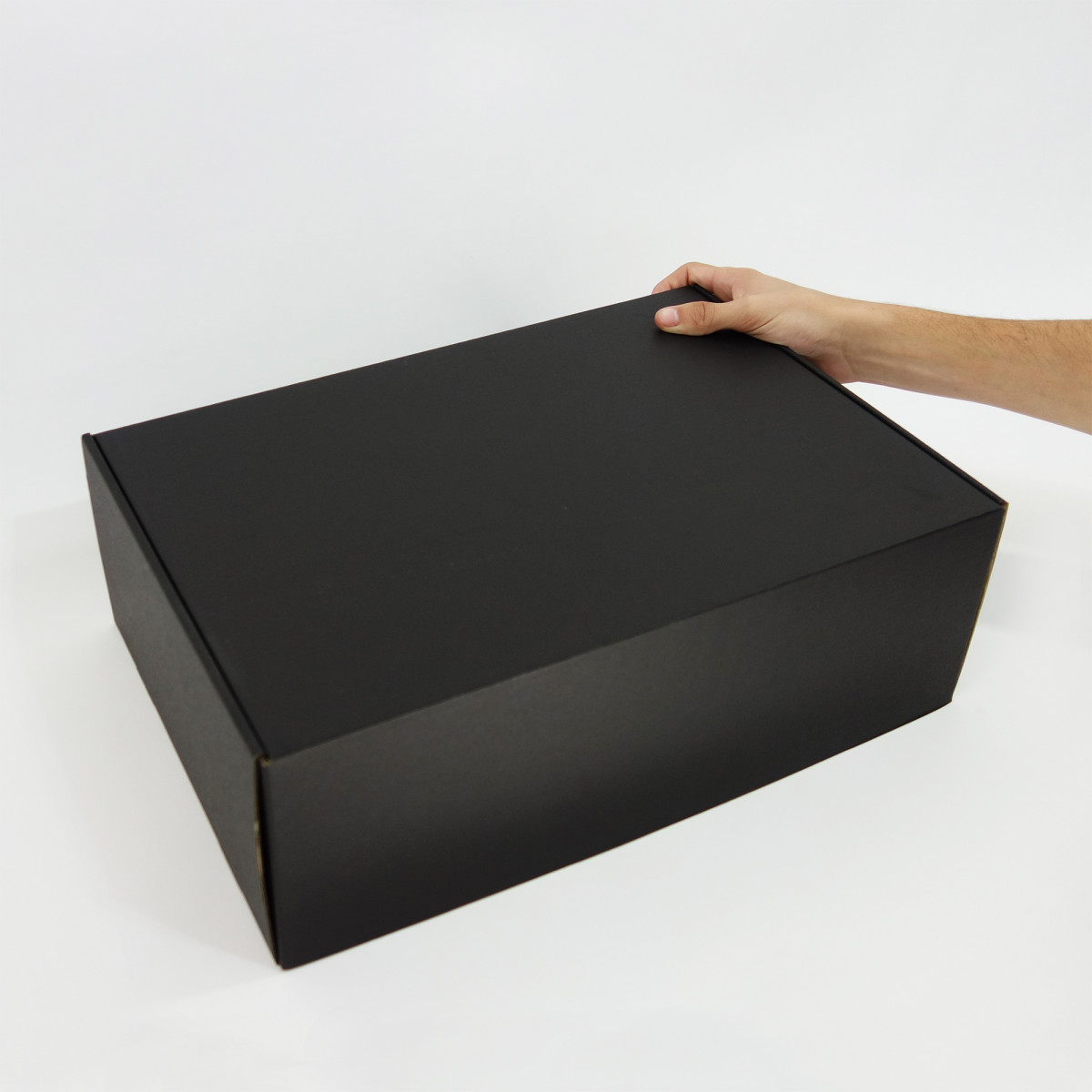 Caja autoarmable 45x30x15 NEGRA