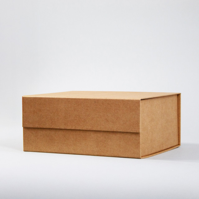 Caja con cierre magnético premium Kraft | 11x25.5x21.5 cm