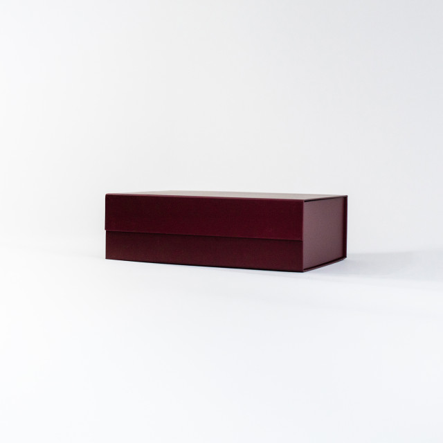 Caja con cierre magnético premium Burdeo | 11x35x25 cm
