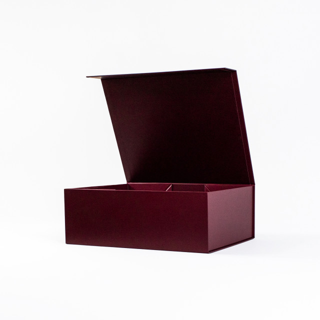 Caja con cierre magnético premium Burdeo | 12x33x27 cm Alternativa