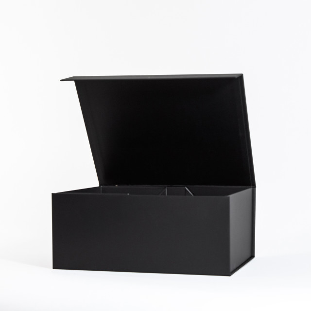 Caja con cierre magnético premium Negra | 11x25.5x21.5 cm Alternativa