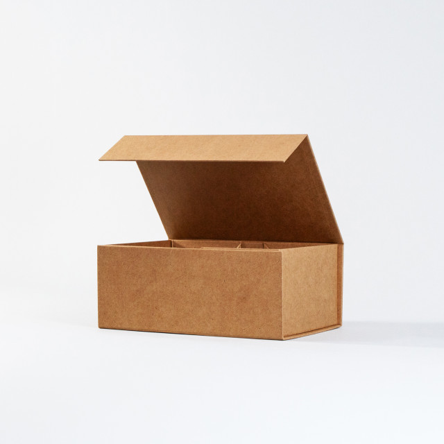 Caja con cierre magnético premium Kraft | 9x21.5x15.5 cm Alternativa
