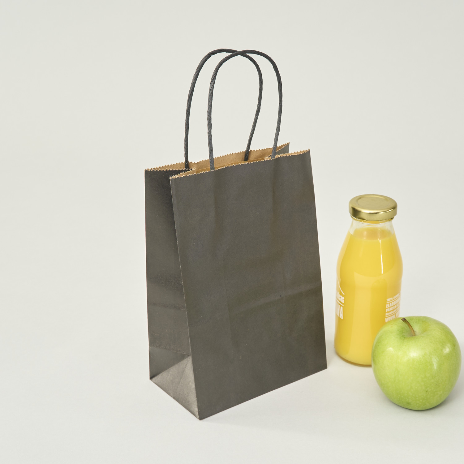 Bolsa de papel kraft negra | 20x14x8 (cm)