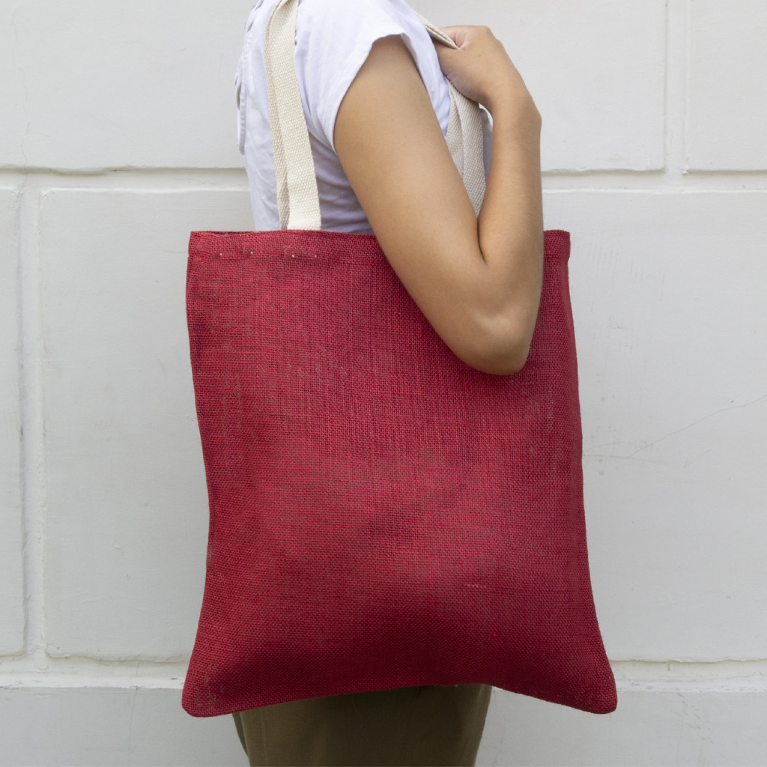 Bolsa de yute roja 40x35 (cm)