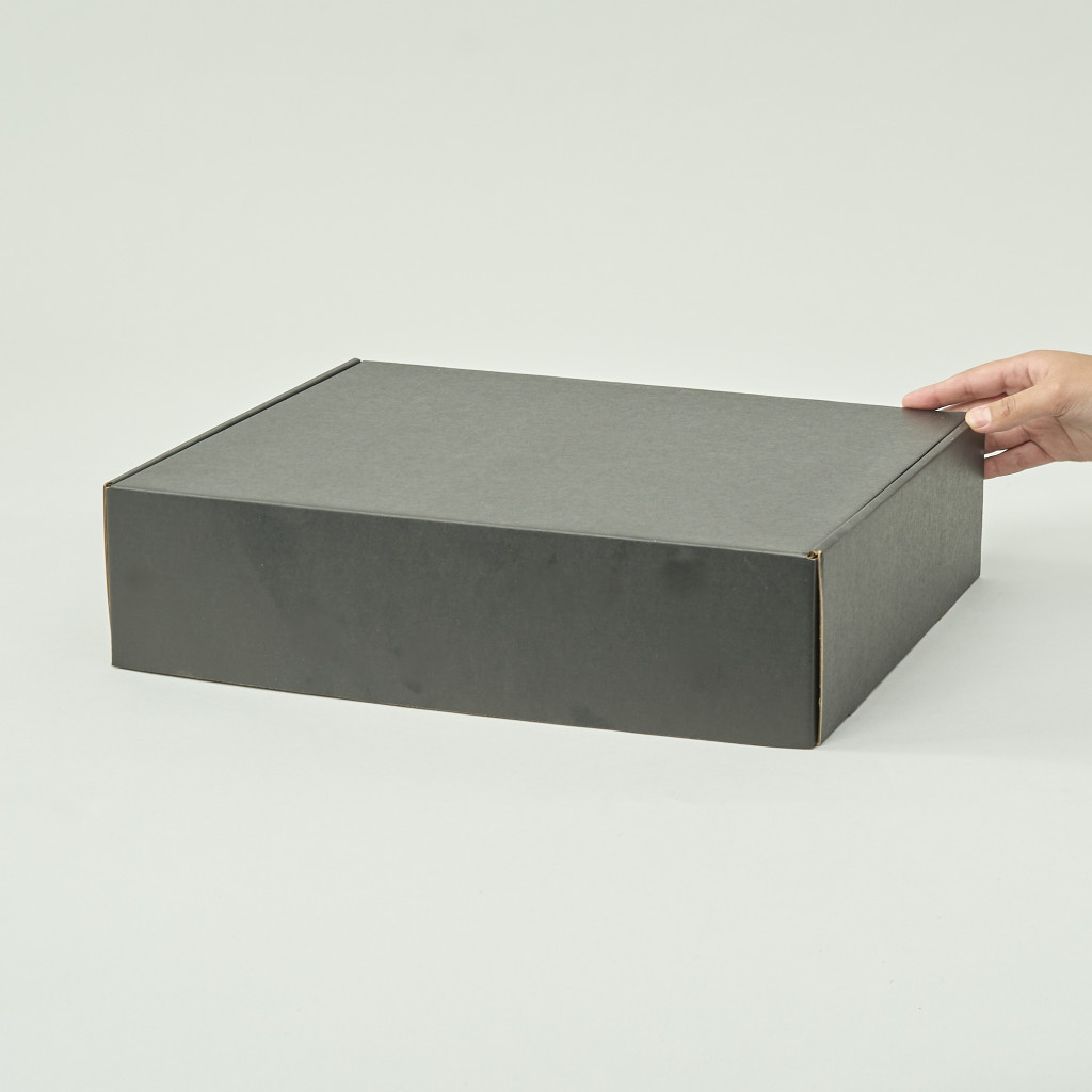 Caja autoarmable 40x30x10 negra